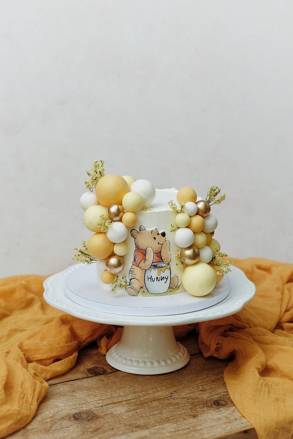 Winnie boules jaunes